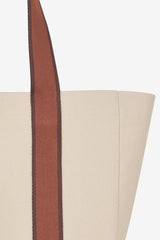 Mare Bag 25