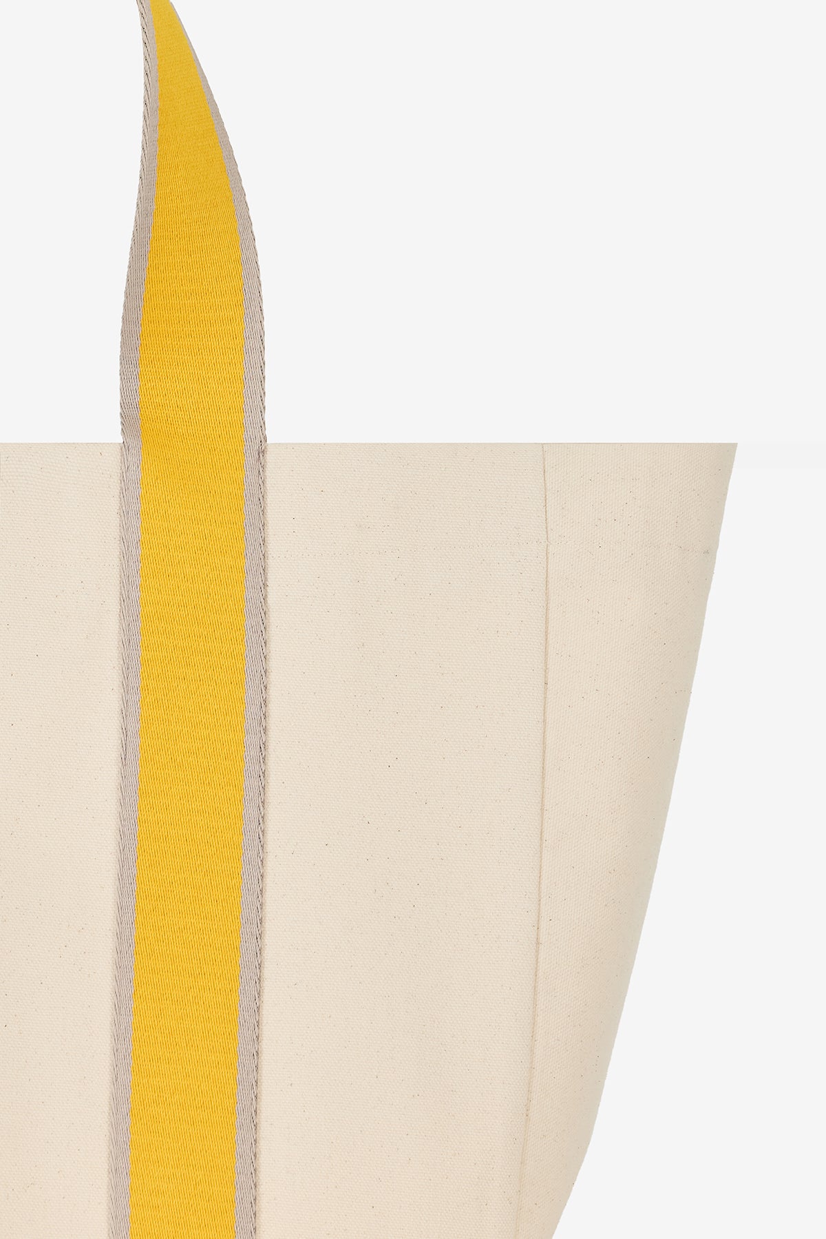Mare Bag 25